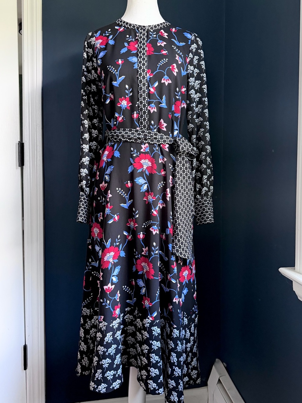 Talbots Mixed Floral Crepe Midi Dress | NWOT | Size 2 - Picture 3 of 16